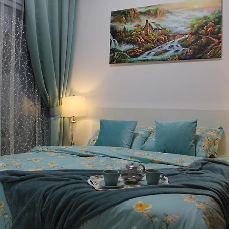 Newly Furnished One Bedroom Apartment Next To Metro & Beach In Marina Residence Dubai Eksteriør billede