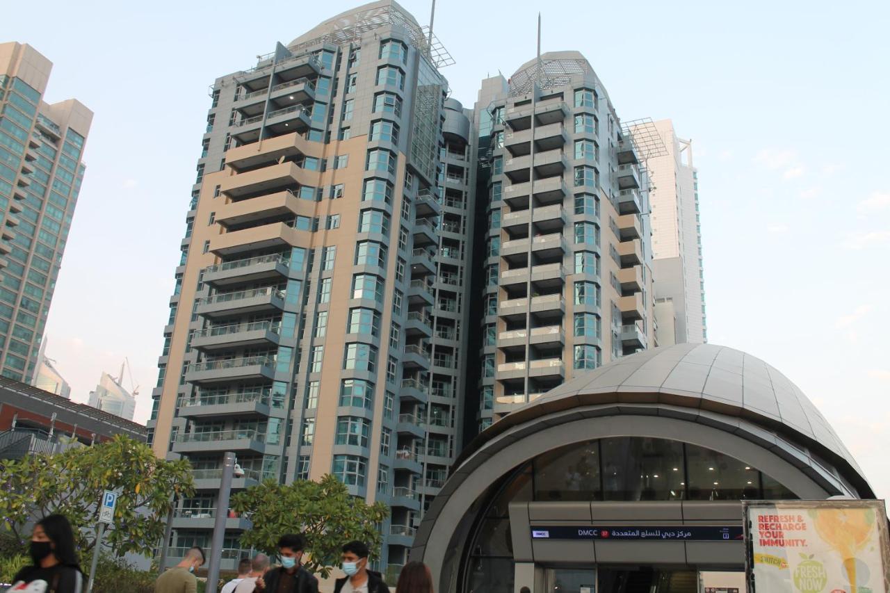Newly Furnished One Bedroom Apartment Next To Metro & Beach In Marina Residence Dubai Eksteriør billede