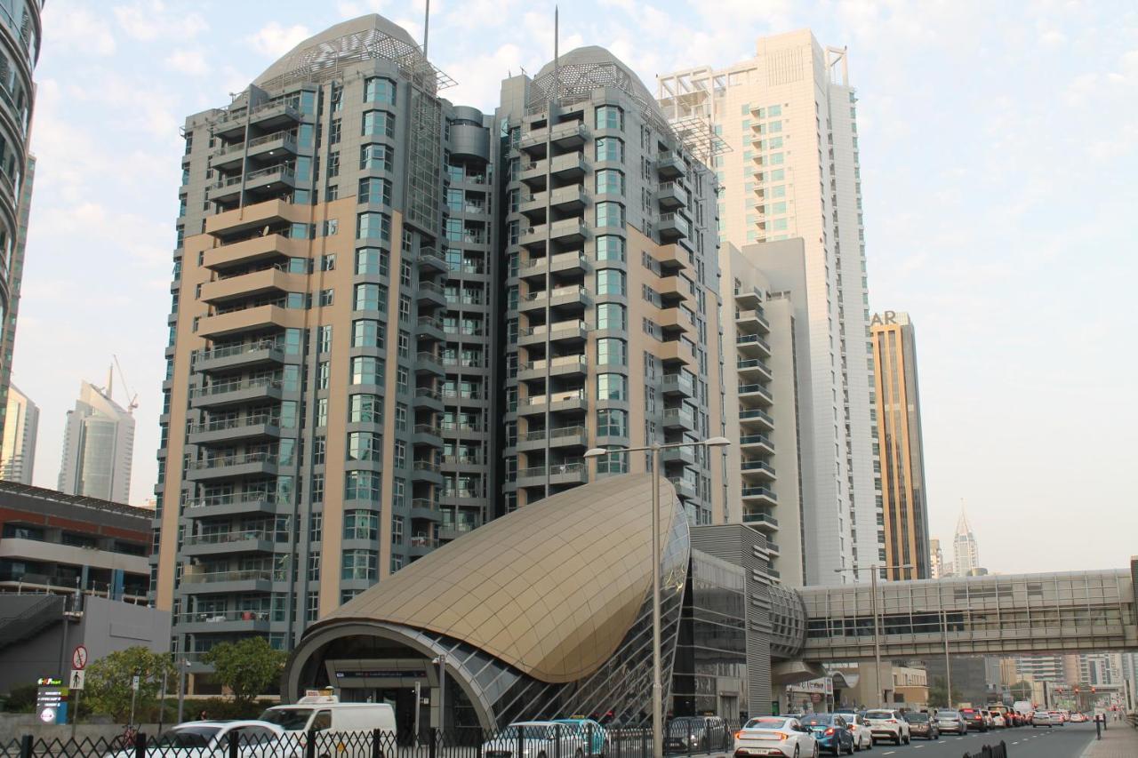 Newly Furnished One Bedroom Apartment Next To Metro & Beach In Marina Residence Dubai Eksteriør billede